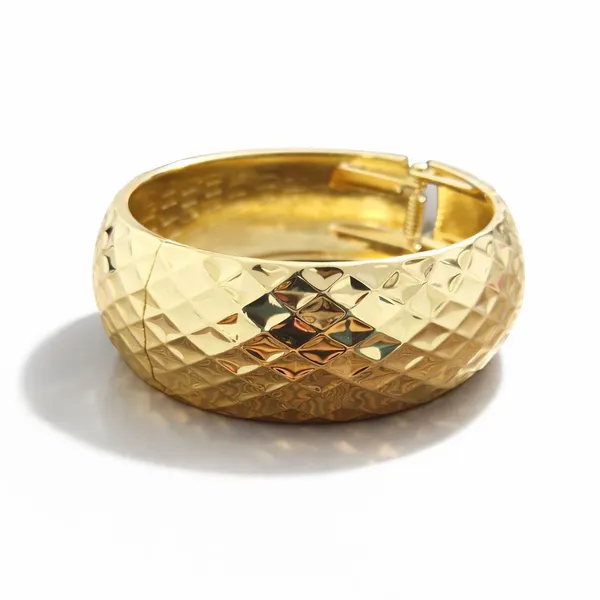Gold_Plated_Chunky_Bangle_KADA_For_Women